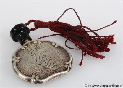 PARFUMFLAKON SILBER MIT KORDEL – Bild 2