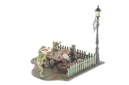 Bronzefigur Froschszene in Grinzing beim Heurigen – Bild 4