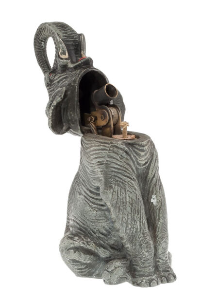 Feuerzeug, Lighter sitzender Elefant ca 1920-1930 – Bild 4