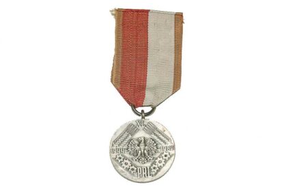 Medal of the 40th Anniversary of People's Poland PRL