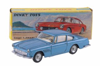 Dinky Toys 515 1:43 Ferrari 250 GT Pininfarina 2+2 Coupé1