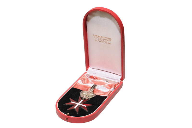 Großes Silbernes Ehrenzeichen für Verdienste um die Republik Österreichs Halsdekoration 1 Großes Silbernes Ehrenzeichen für Verdienste um die Republik Österreichs Halsdekoration6