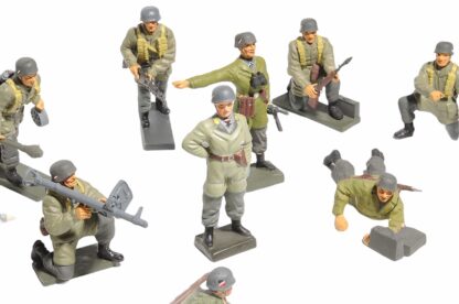 Lineol Duscha WW2 German Paratropp 10 Stück Fallschirmspringer3