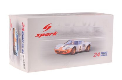 Spark 1:18 Ford GT MK II No. 6 Winner LM 19691