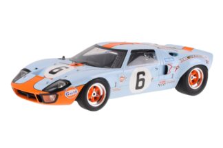 Spark 1:18 Ford GT MK II No. 6 Winner LM 19695