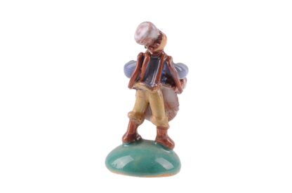 Verkäufer mit Bauchladen Keramik Figur Miniatur Made in Austria2