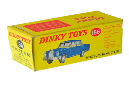 Dinky Toys 186 Mercedes Benz 220SE – Bild 4