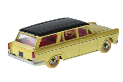 Dinky Toys 548 Fiat 1800 Familiale – Bild 3