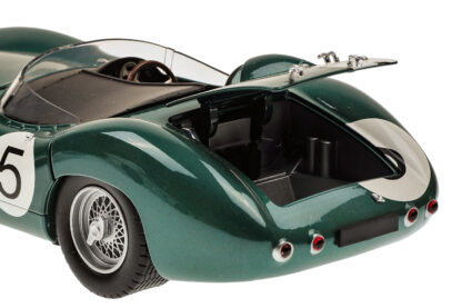 Shelby Collectibles 1:18 Aston Martin DBR1 #5 Winner 24h LeMans 1959 – Bild 5