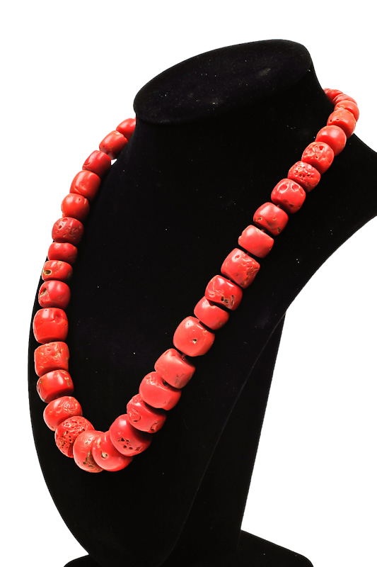Rote Korallenkette mit Silberschliesse 2 Rote Korallenkette mit Silberschliesse – Bild 2