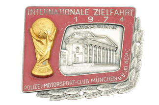 Autoplakette ADAC Zielfahrt 1974 München Polizei Sport Verein München E.V. Motorsport