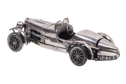 Aston Martin Vintage Antique Car Silver 800 – Bild 4