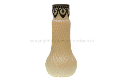 Jugendstil Art Deco Glasvase weiß mit Montierung – Bild 3
