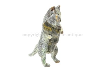 Wiener Bronzefigur Katze mit Jungem – Bild 2