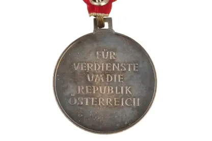 Silberne Medaille für Verdienste um die Republik Österreich – Bild 4