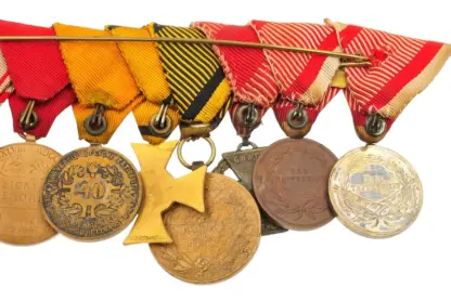Ordenspange mit 8 Orden K.u.K Monarchie WW1 Österreich – Bild 6