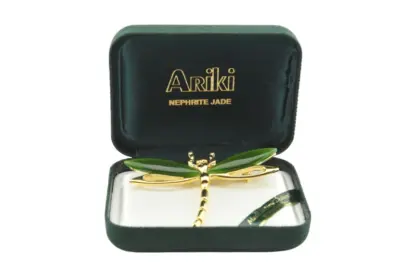 Brosche Ariki Jade Libelle