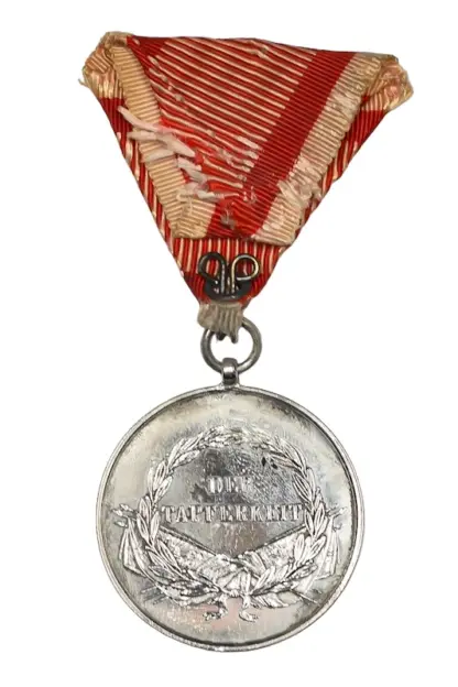 Grosse Silberne Tapferkeitsmedaille Kaiser Franz Joseph – Bild 3