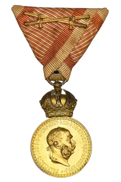 Bronzene Militärverdienstmedaille Signum Laudis mit Schwerter – Bild 2