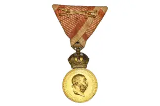 Bronzene Militärverdienstmedaille Signum Laudis mit Schwerter