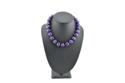 Rundes Amethyst-Steinperlen Schmuckset aus Halskette und Armband – Bild 2