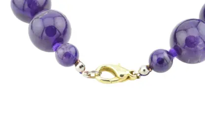 Rundes Amethyst-Steinperlen Schmuckset aus Halskette und Armband – Bild 6