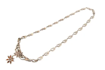 Trachtige silber Parure mit roten Schmucksteinen und Markasiten – Bild 9