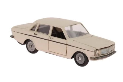 Tekno 1:43 Volvo 144 – Bild 2