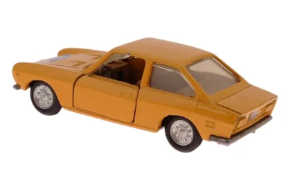 Mercury 1:43 Fiat 124 Sport – Bild 4