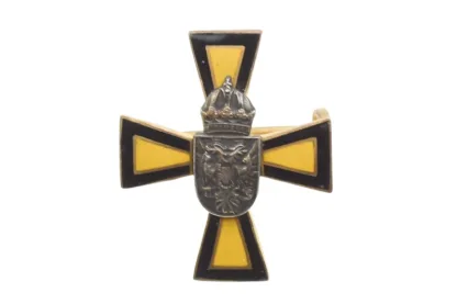 Kappenabzeichen Patriotika gelbes Kreuz K.u.K. Monarchie