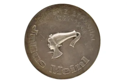 Medaille Julius Meinl zur bleibenden Erinnerung vom Angestelltenbetriebsrat