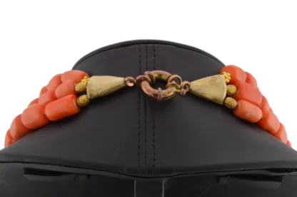 Dreireihige Bambuskorallen Kette – Bild 5