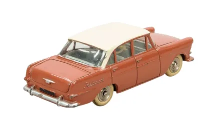 Dinky Toys 554 Opel Rekord – Bild 5