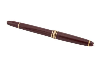 Montblanc Meisterstück Füllfederhalter in Bordeaux mit 14K Goldfeder – Bild 2