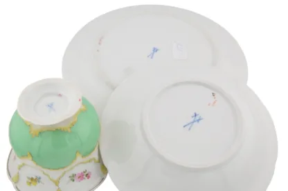 Seltenes 3-teiliges Meissen Set Kaffeetasse Untertassen Dessertteller – Bild 9