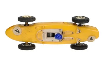 Scalextric Slotcar MMC62 Ferrari 1:32 gelb – Bild 5