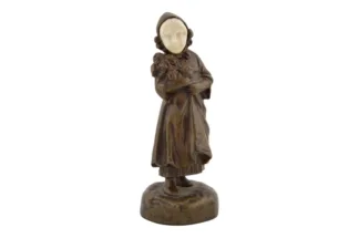 Blumenmädchen Bronze Peter Tereszczuk