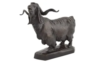 Bronzefigur eines Angora Ziegenbocks von Otto Jarl