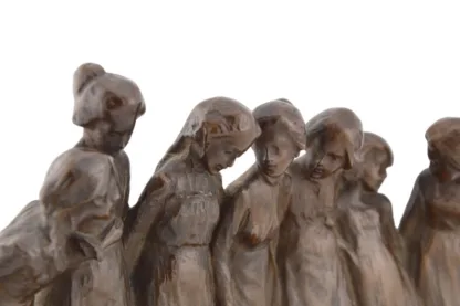 Sieben Mädchen in einer Reihe Bronze von Rudolf Marschall um 1900 – Bild 4