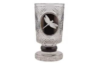 Kristallglas Kelch mit handgeschnittenem Insektenmotiv