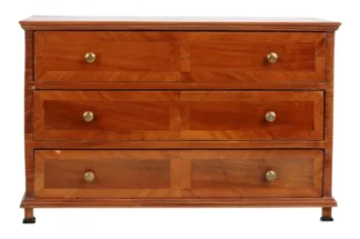 Biedermeier Miniatur Kommode mit drei Laden