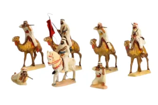 HAHN Konvolut Spielzeugsoldaten Araber mit Kamelen