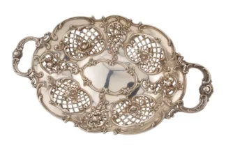 Durchbrochene florale Silberschale mit Rocaillen Dekor