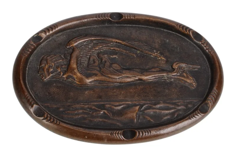 Bronze Aschenbecher Visitkartenschale mit Walküre 1 Bronze Aschenbecher Visitkartenschale mit Walküre