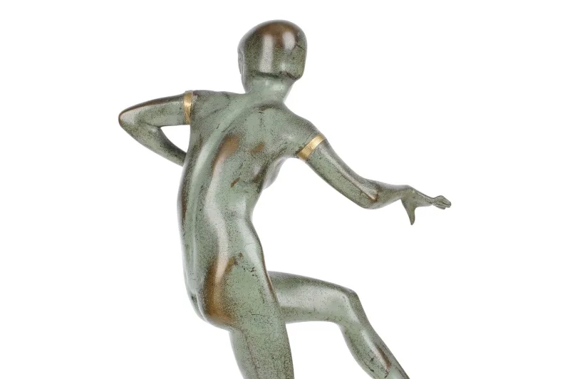 Tanzender Frauenakt in Bronze auf grünem Steinsockel Johann Elischer 6 Tanzender Frauenakt in Bronze auf grünem Steinsockel Johann Elischer – Bild 6