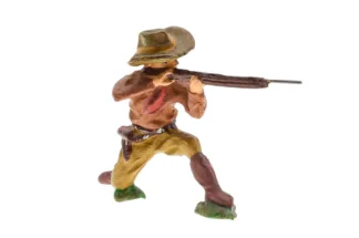 Massefigur Cowboy mit Gewehr Knieende schiessend