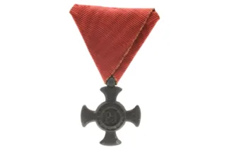Eisernes Verdienstkreuz FJ 1916 am Band