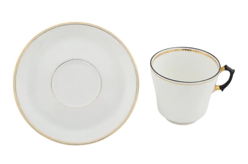 TK Thun Porzellantassen Set mit eleganten Golddetails 4 TK Thun Porzellantassen Set mit eleganten Golddetails – Bild 4