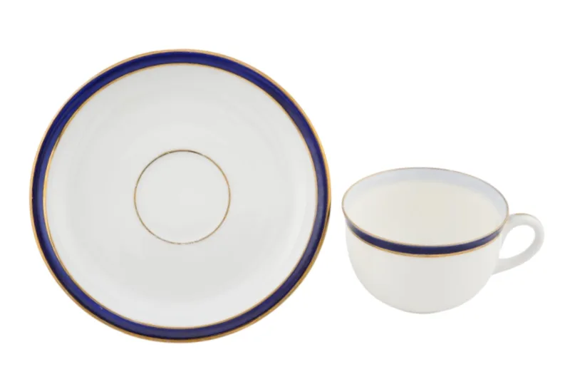 Augarten Porzellan Mokkatasse und Untertasse mit blau goldenen Details 5 Augarten Porzellan Mokkatasse und Untertasse mit blau goldenen Details – Bild 5