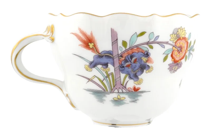 Dreiteiliges Meissen Porzellan Kaffeegedeck in Kakiemon Motiv 4 Dreiteiliges Meissen Porzellan Kaffeegedeck in Kakiemon Motiv – Bild 4